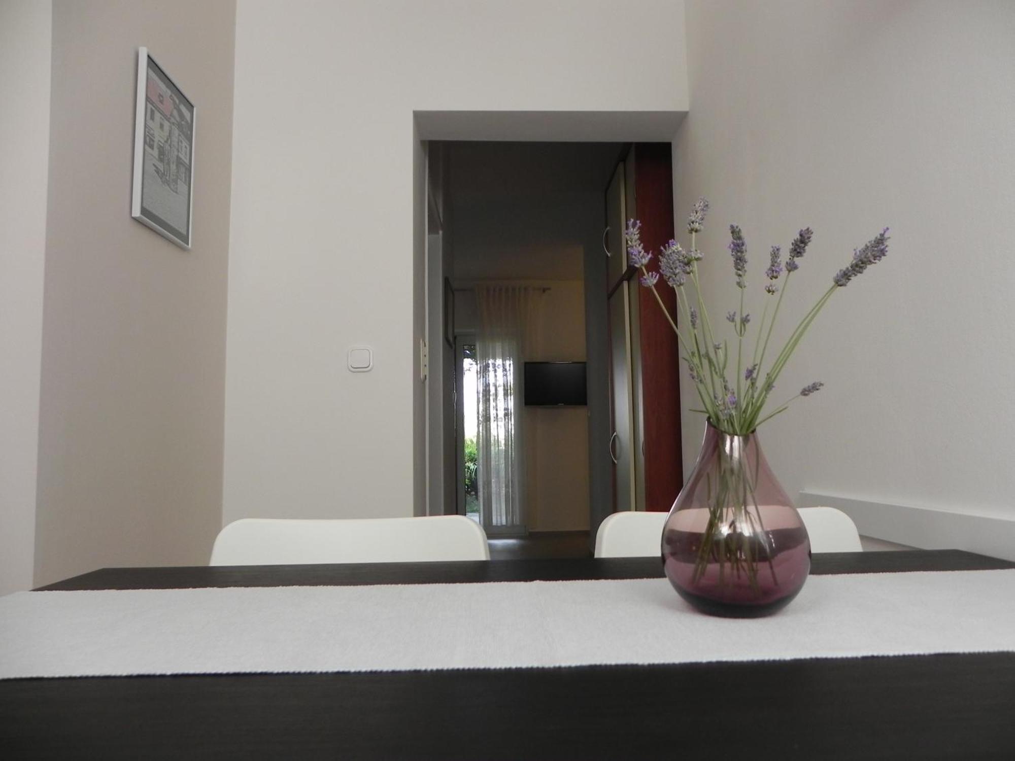 Apartments Katalenic Selce Εξωτερικό φωτογραφία