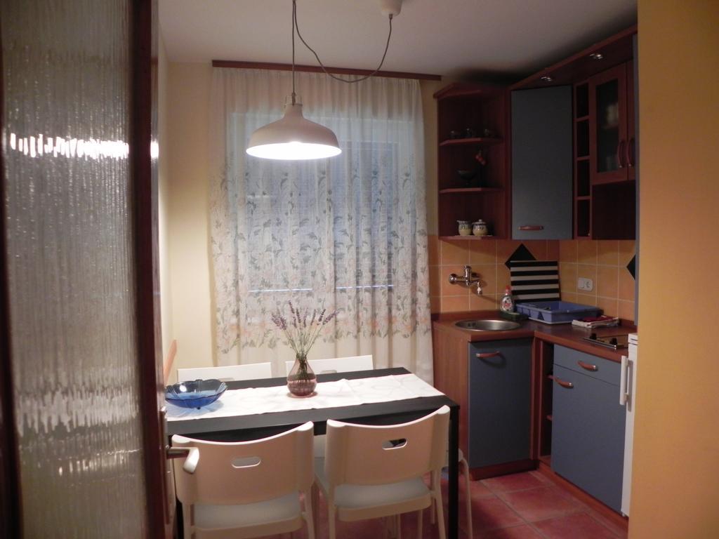 Apartments Katalenic Selce Εξωτερικό φωτογραφία