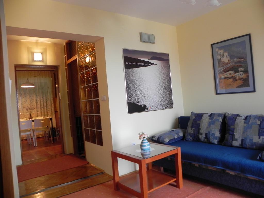 Apartments Katalenic Selce Εξωτερικό φωτογραφία