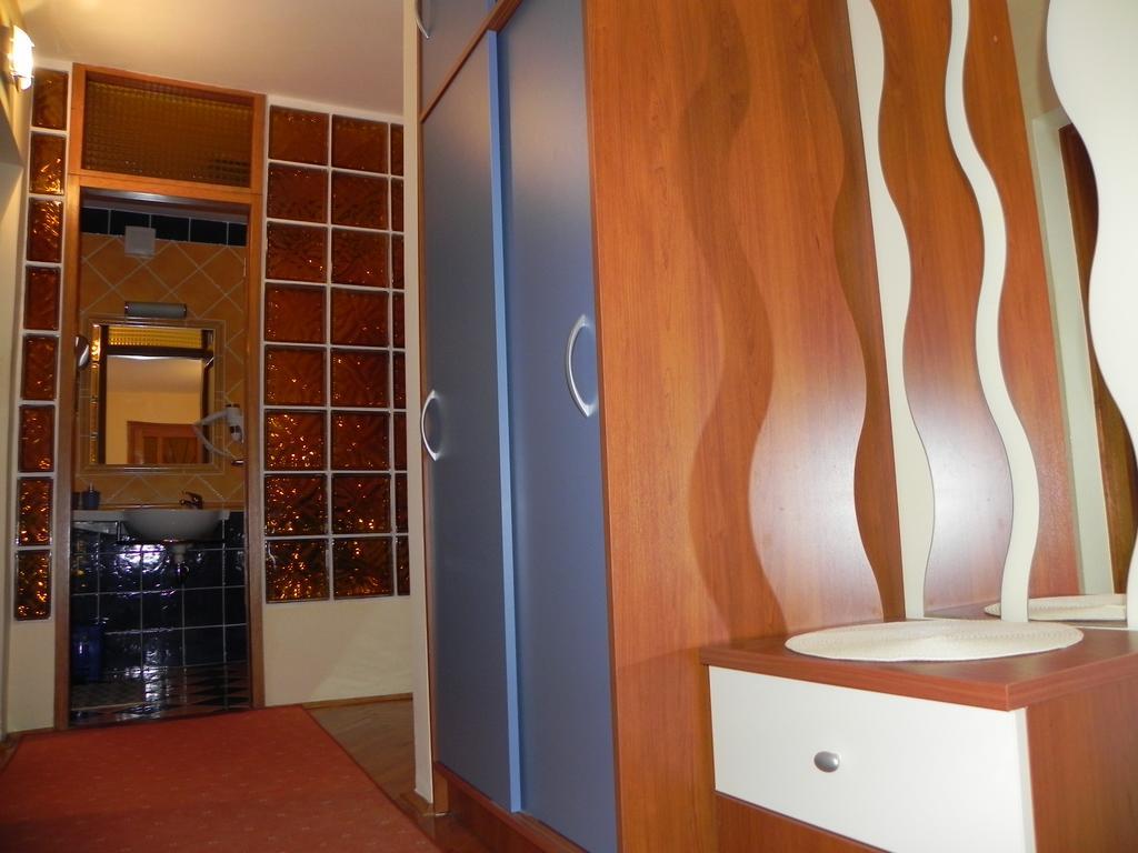 Apartments Katalenic Selce Εξωτερικό φωτογραφία