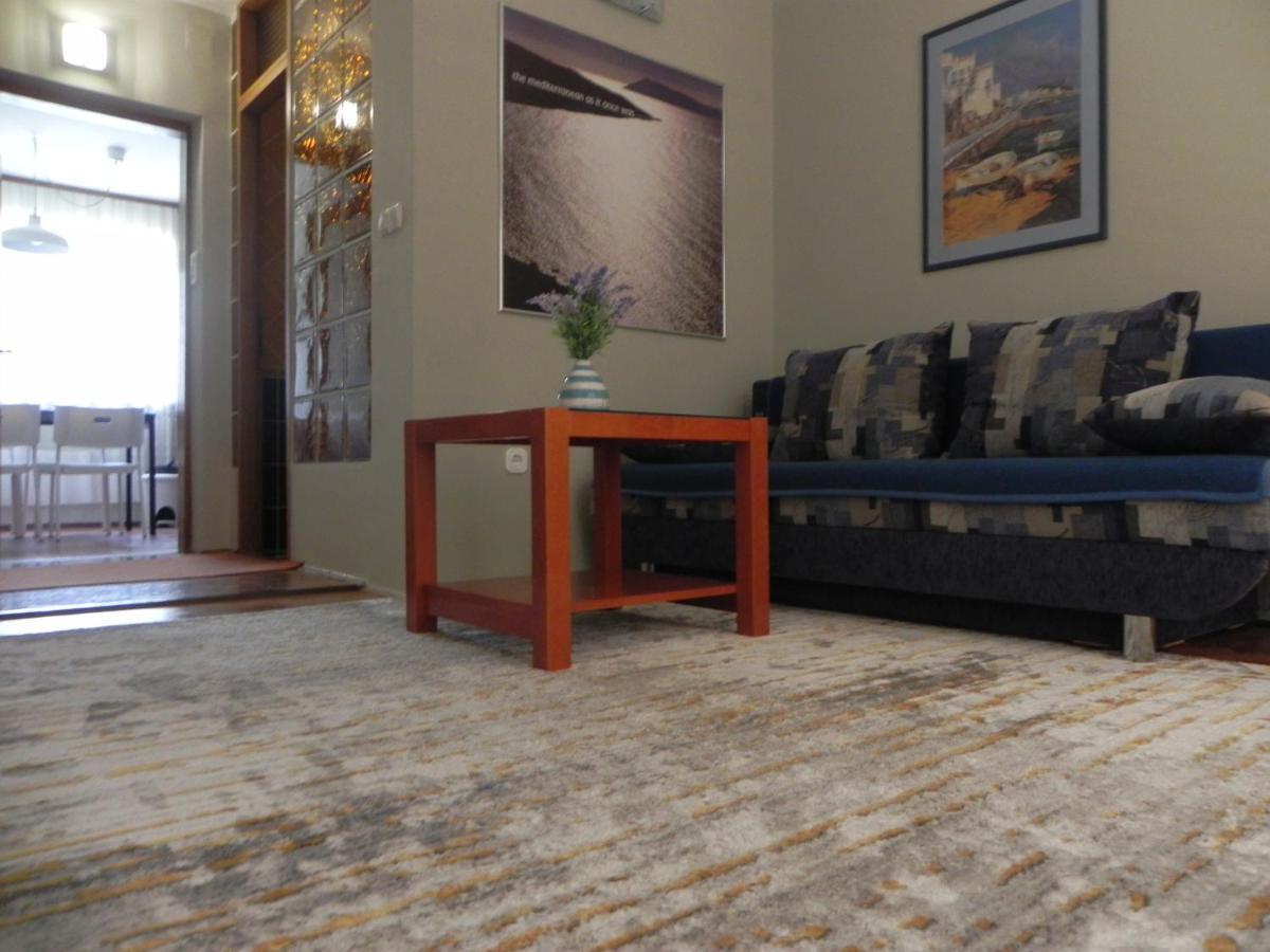 Apartments Katalenic Selce Εξωτερικό φωτογραφία