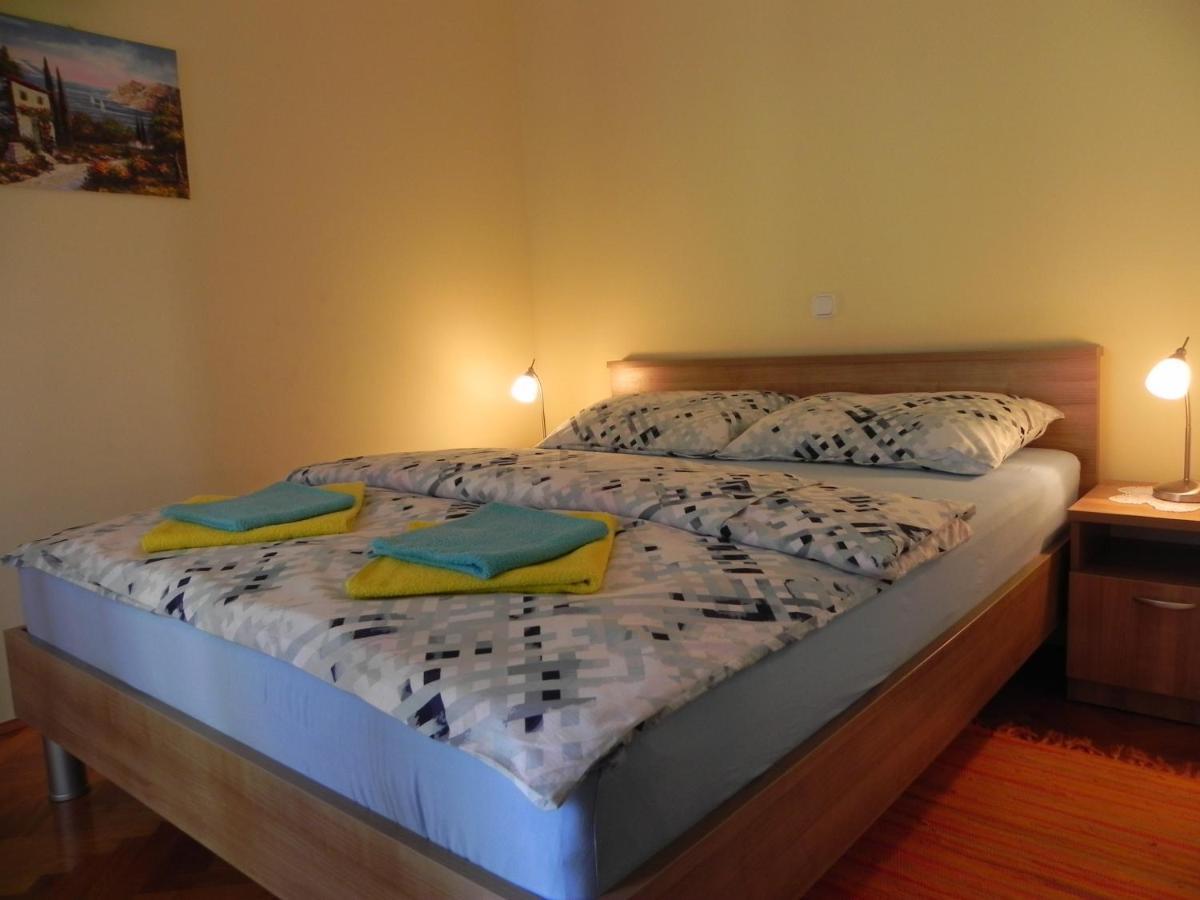Apartments Katalenic Selce Εξωτερικό φωτογραφία