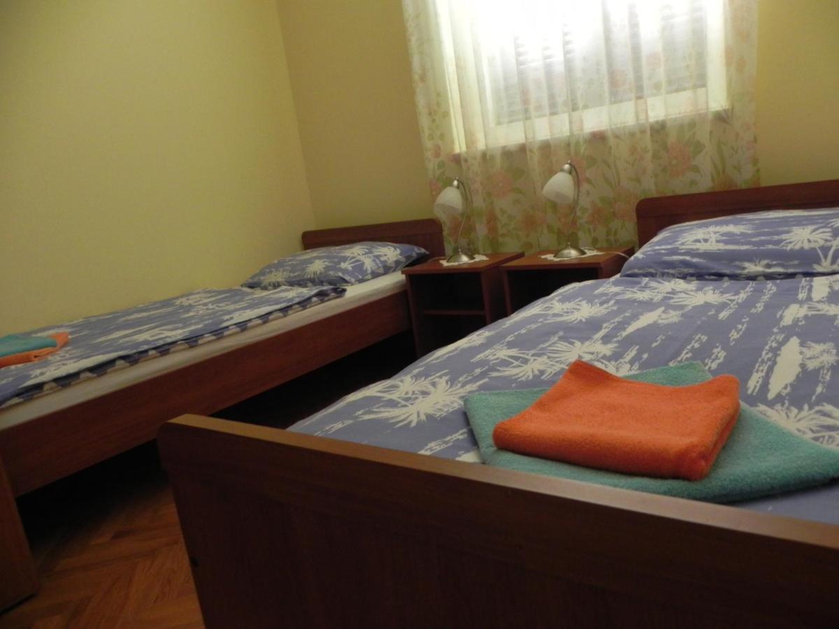 Apartments Katalenic Selce Εξωτερικό φωτογραφία