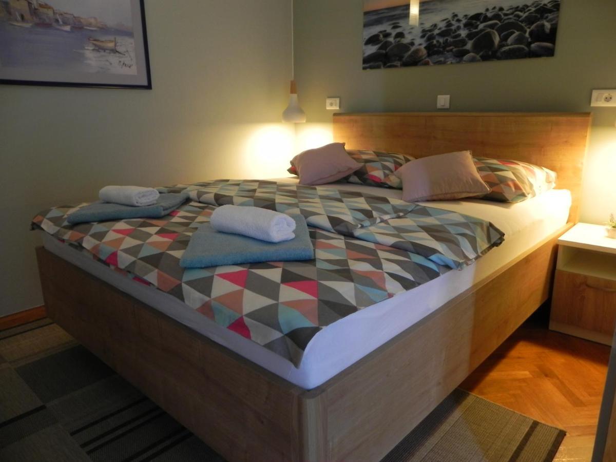 Apartments Katalenic Selce Εξωτερικό φωτογραφία